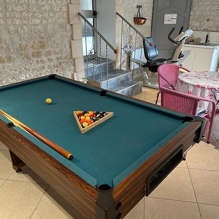 Hotel Chez Roger Et Danielle Salles-d'Angles Zewnętrze zdjęcie